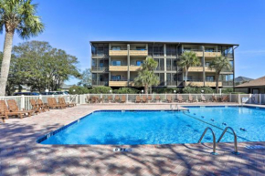 Walk to Beach Myrtle Beach Condo with Pool!